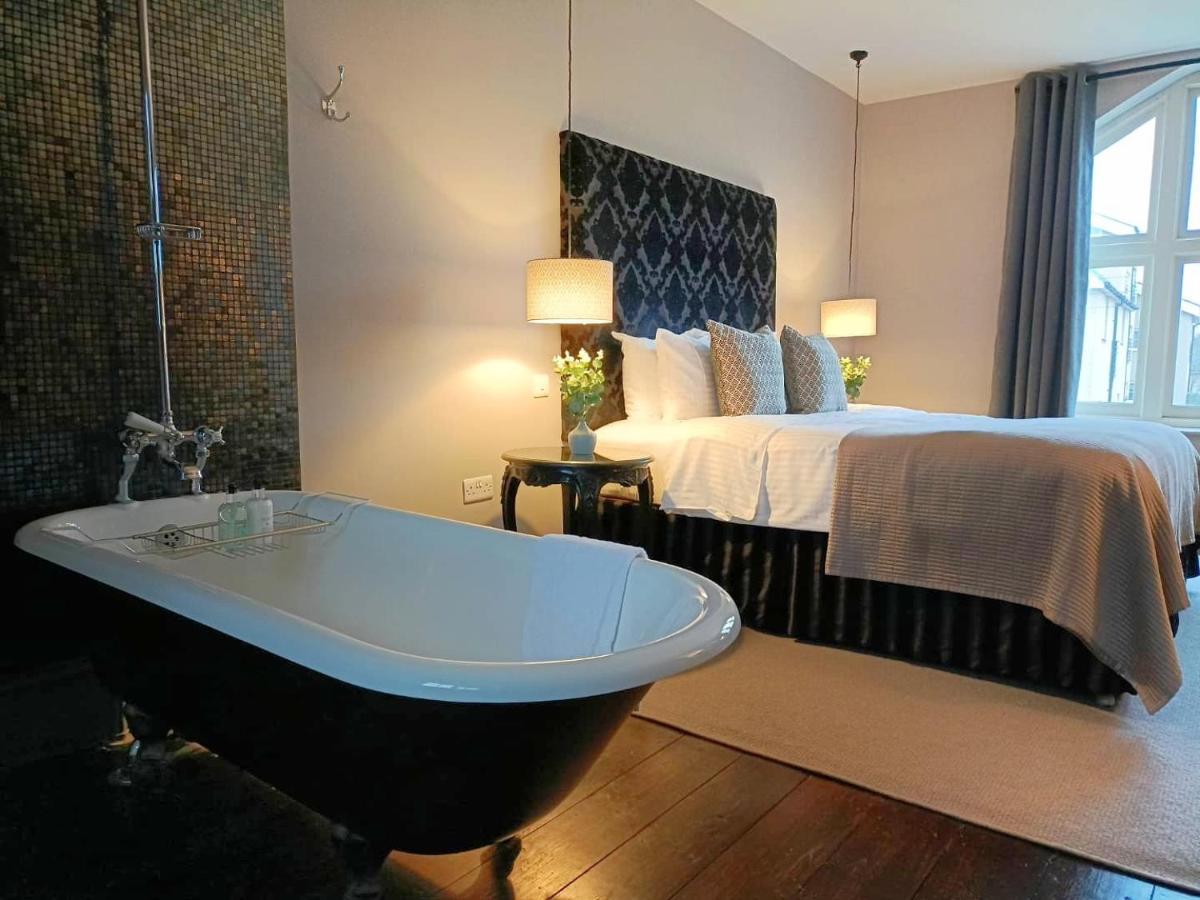 The Linden Stansted Hotell Stansted Mountfitchet Exteriör bild