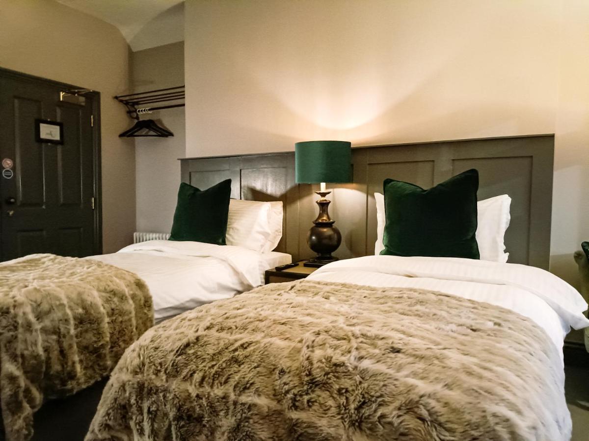 The Linden Stansted Hotell Stansted Mountfitchet Exteriör bild
