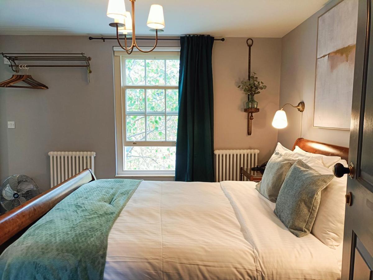 The Linden Stansted Hotell Stansted Mountfitchet Exteriör bild